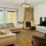 Pejemi - Garden Retreat Villa