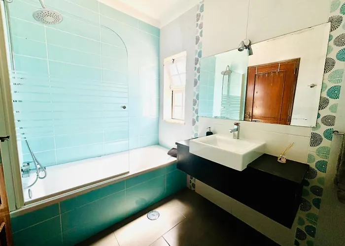 Pejemi - Garden Retreat Villa