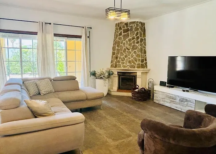 Pejemi - Garden Retreat Villa
