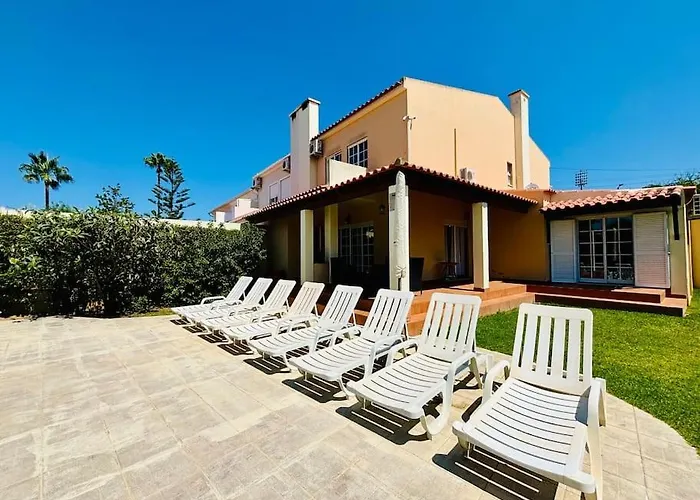 Pejemi - Garden Retreat