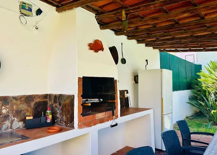 Pejemi - Garden Retreat *